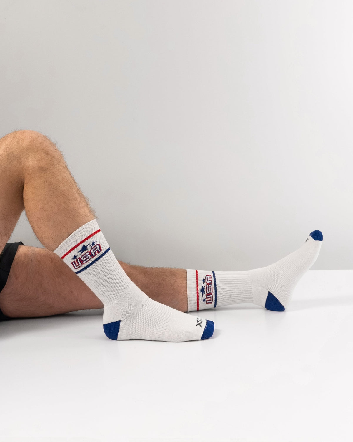 Tck Vintage Usa Crew Sock for Everyday Wear - Off-white Scarlet Dark Royal