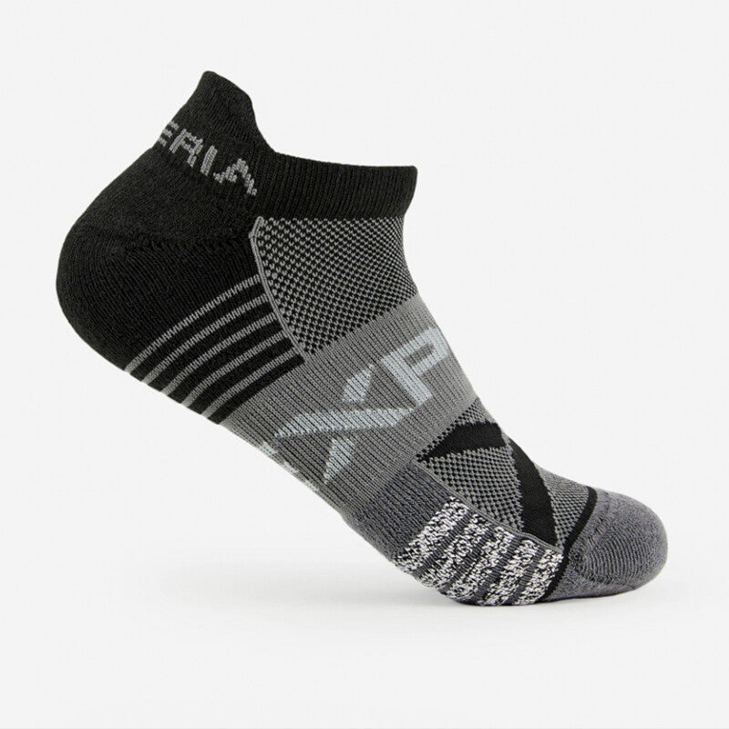 Thor-lo Experia Ultra Light Padding No-show Tab - Blk / m