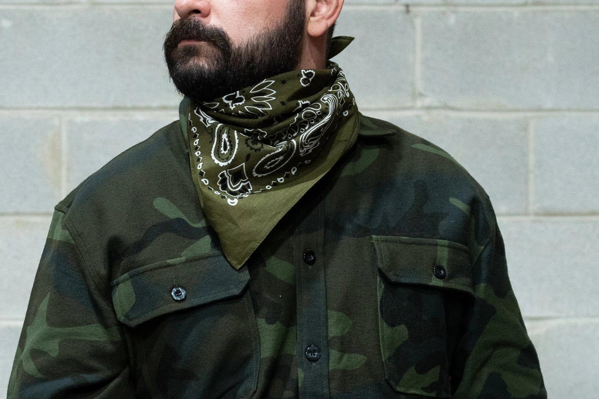 Trainmen Paisley Bandana – Extra-large - 27” x 27’’