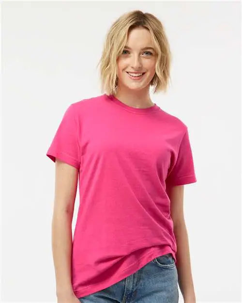 Tultex 216m Women’s Fine Jersey Classic Fit T-shirt - 216 - Fuchsia