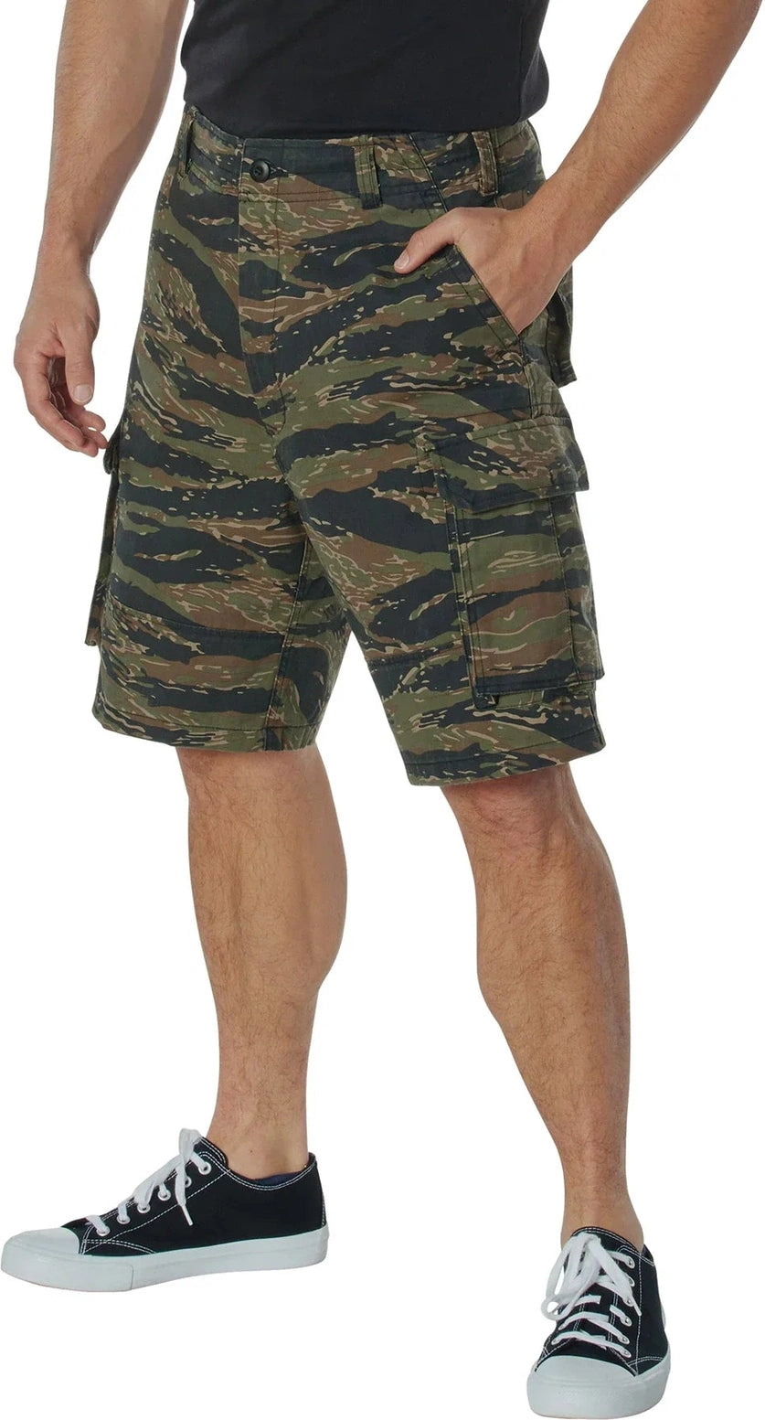 Vintage Paratrooper Cargo Shorts - Tiger Stripe Camo / s