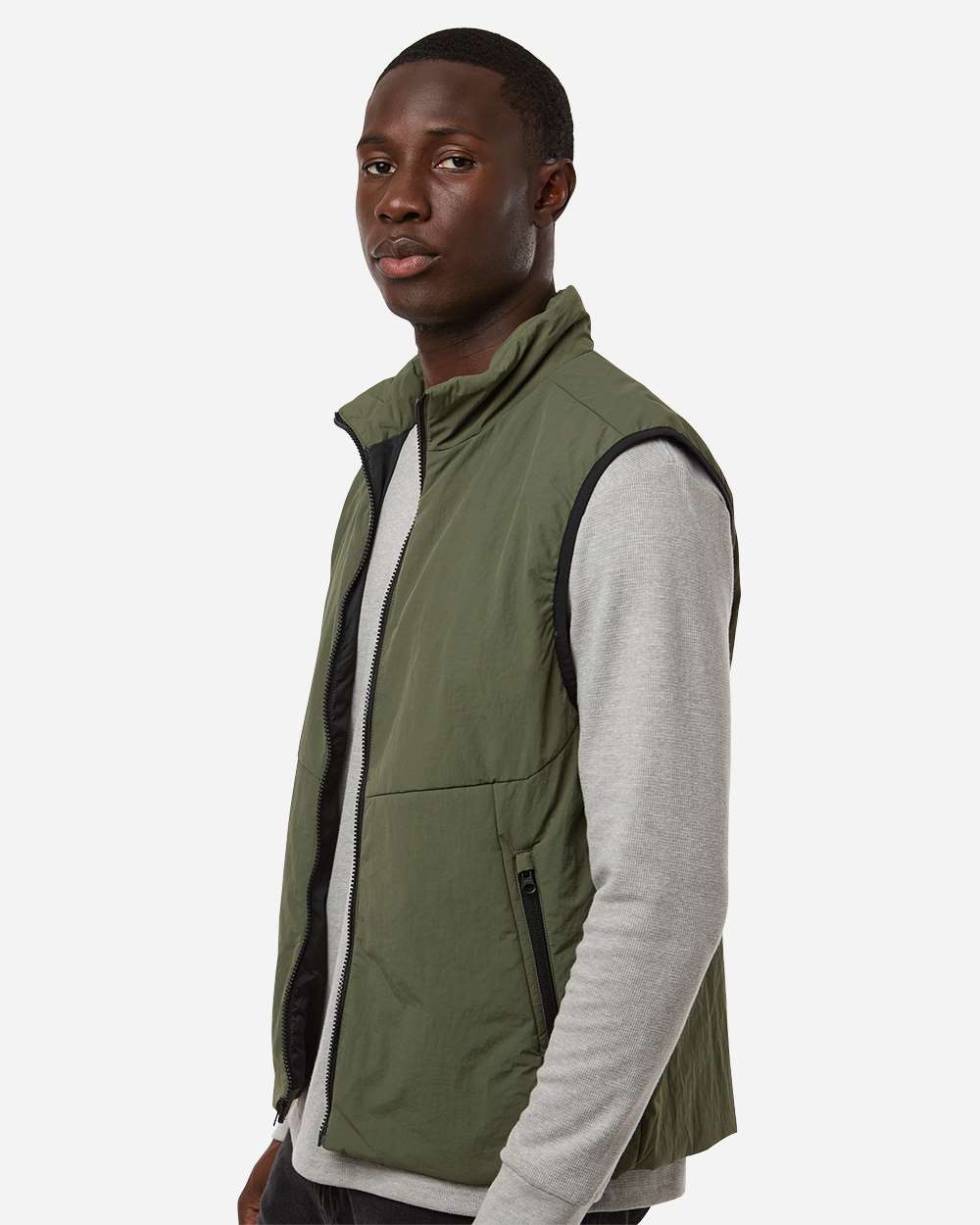 Weatherproof 26714 Men’s Commuter Tech Vest - Grape Leaf