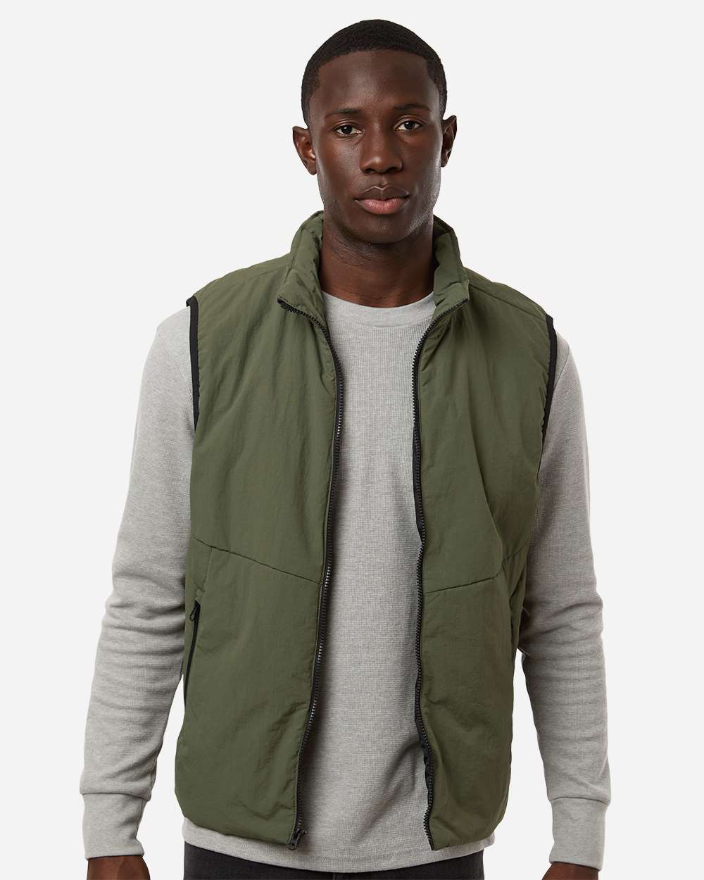 Weatherproof 26714 Men’s Commuter Tech Vest - Grape Leaf