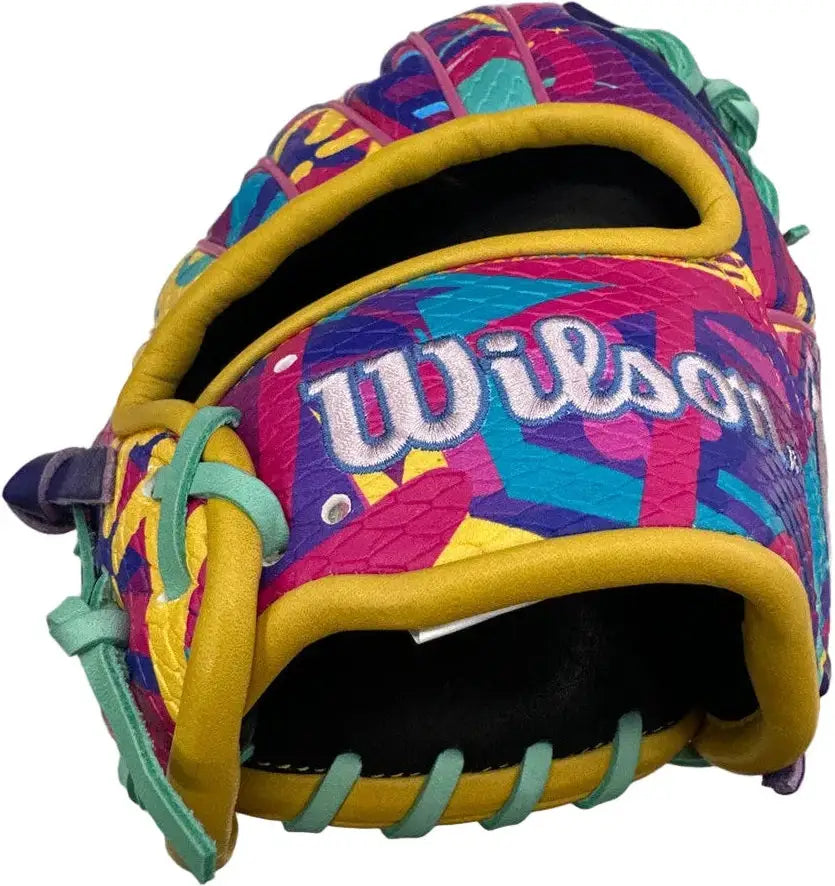 Wilson A2000 1786 11.50’’ Infield Glove Jan 2026 Gotm Wbw104643115 - Grafiti - Muli-colored / Right Throw