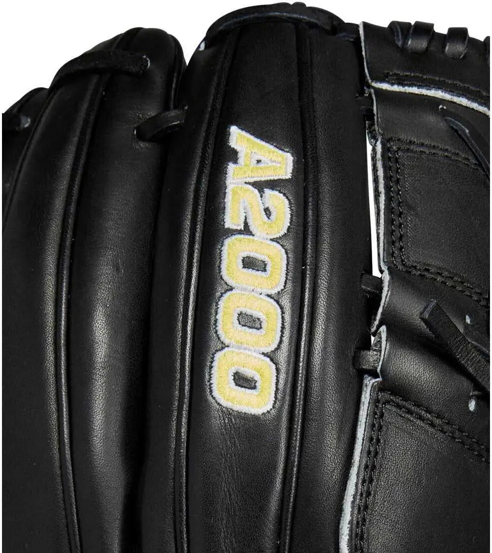 Wilson A2000 B2 12.00’’ Glove Day Series Pitcher’s Wbw10208012 - Black - Right Throw