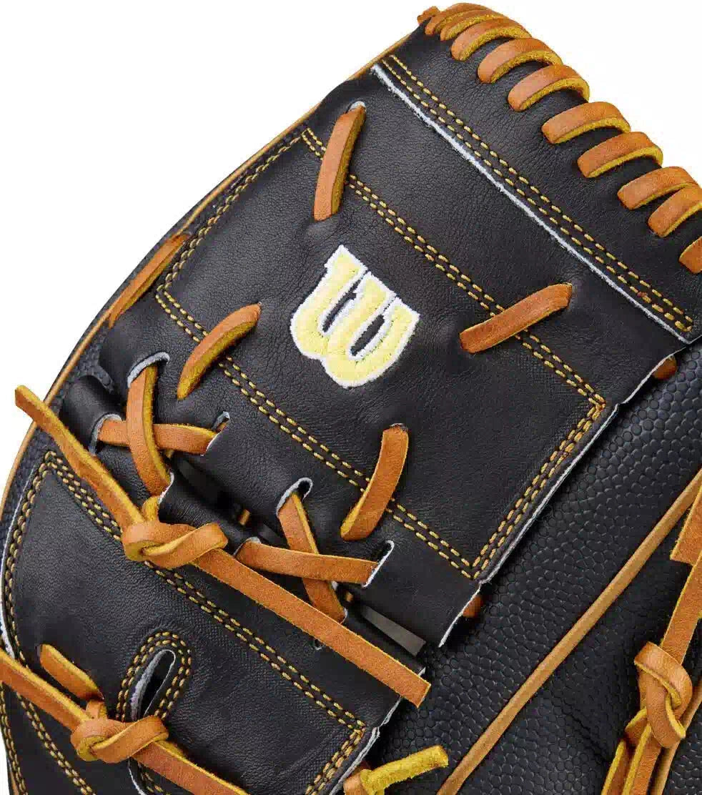 Wilson A2000 B2 12.00’’ Pitcher’s Baseball Glove Wbw102081 - Blonde