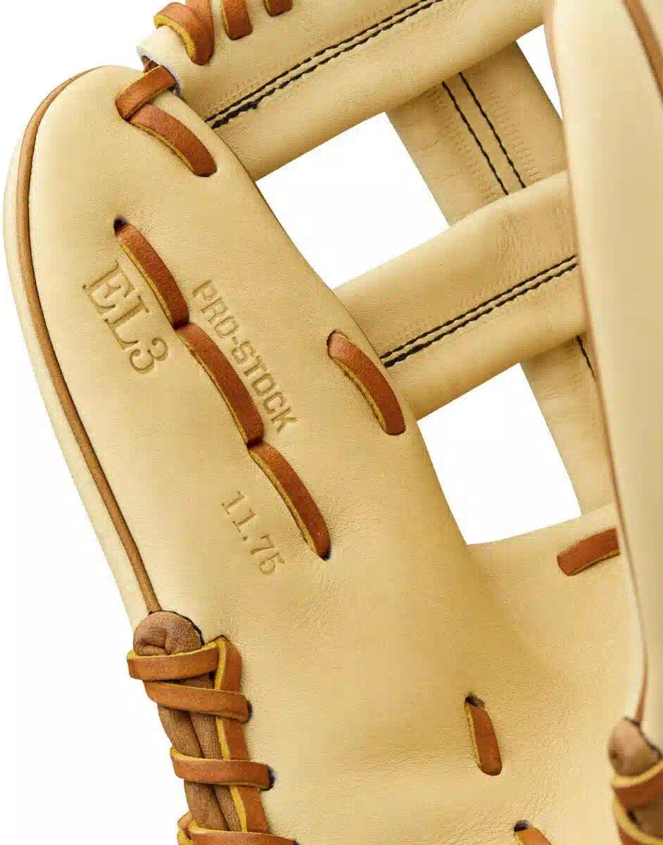 Wilson A2000 Classics Series El3 11.75’’ Infield Glove Wbw104114 - Blonde Saddle - Right Throw