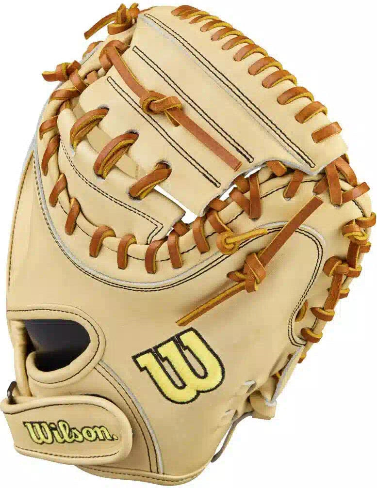 Wilson A2000 Classics Series Pf33 33.00’’ Baseball Catcher’s Mitt Wbw104127 - Blonde Saddle - Right Throw