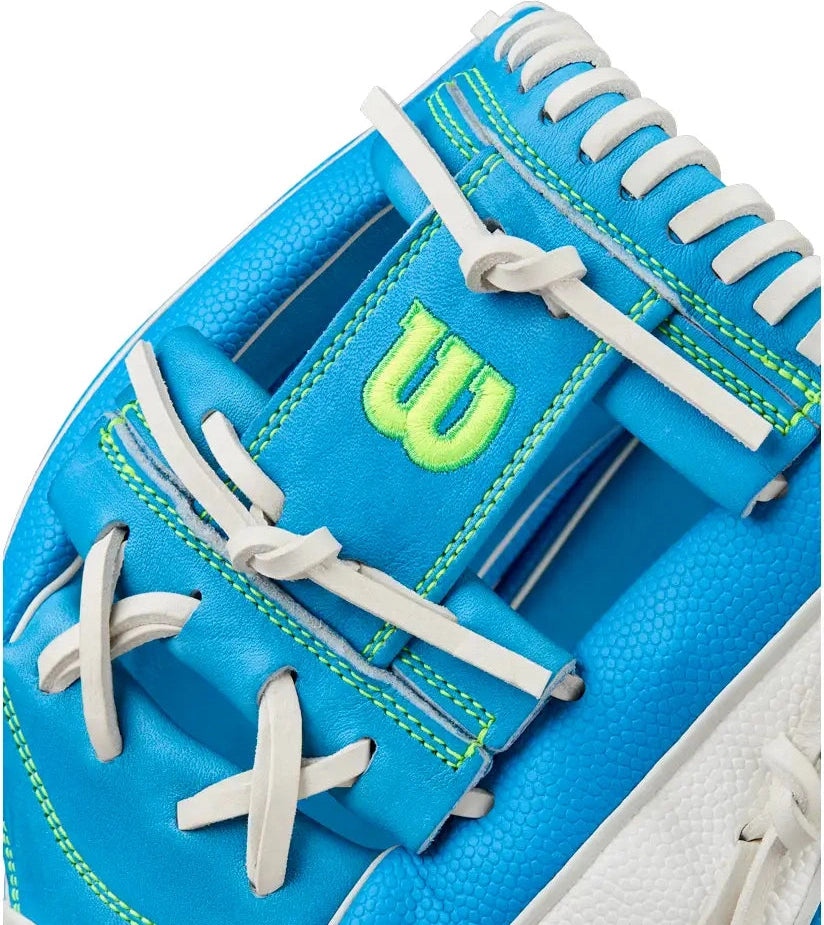Wilson A2000 Fall 2025 H12ss 12.00’’ Fastpitch Glove Wbw10348612 - Sky Blue White - Light / Right Throw