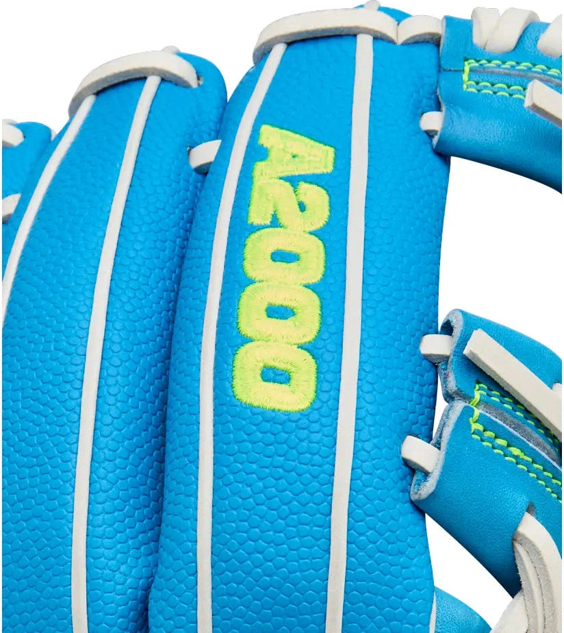 Wilson A2000 Fall 2025 H12ss 12.00’’ Fastpitch Glove Wbw10348612 - Sky Blue White - Light / Right Throw