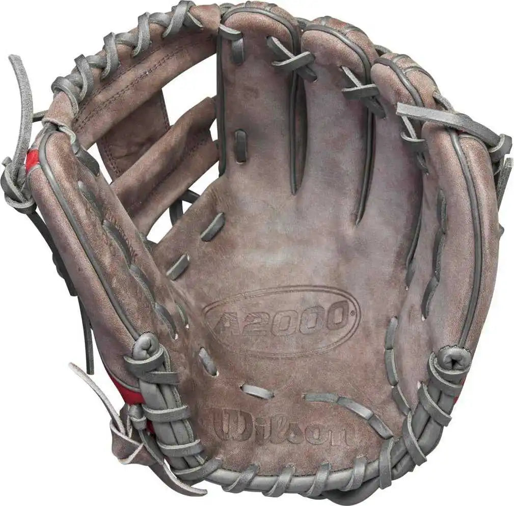 Wilson A2000 Pf88 11.25’’ Infield Glove Dec 2023 Gotm Wbw1016911125 - Buffed Coal Red - Brown / Right Throw