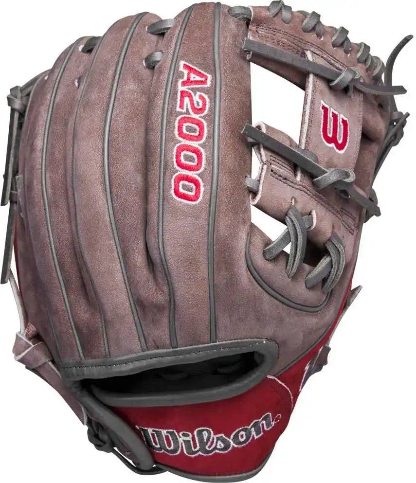 Wilson A2000 Pf88 11.25’’ Infield Glove Dec 2023 Gotm Wbw1016911125 - Buffed Coal Red - Brown / Right Throw