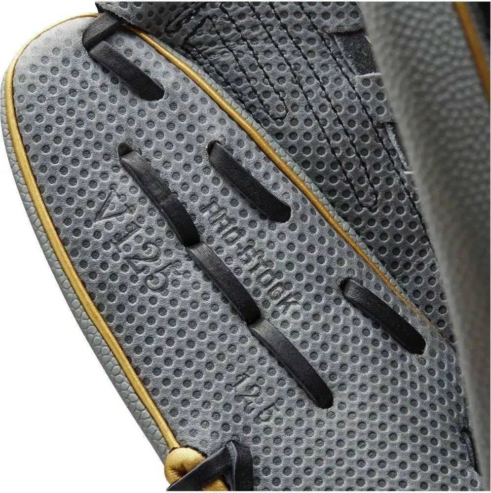 Wilson A2000 Scv125ss 12.50’’ Fastpitch Outfield Glove - Gray Black - Right Throw