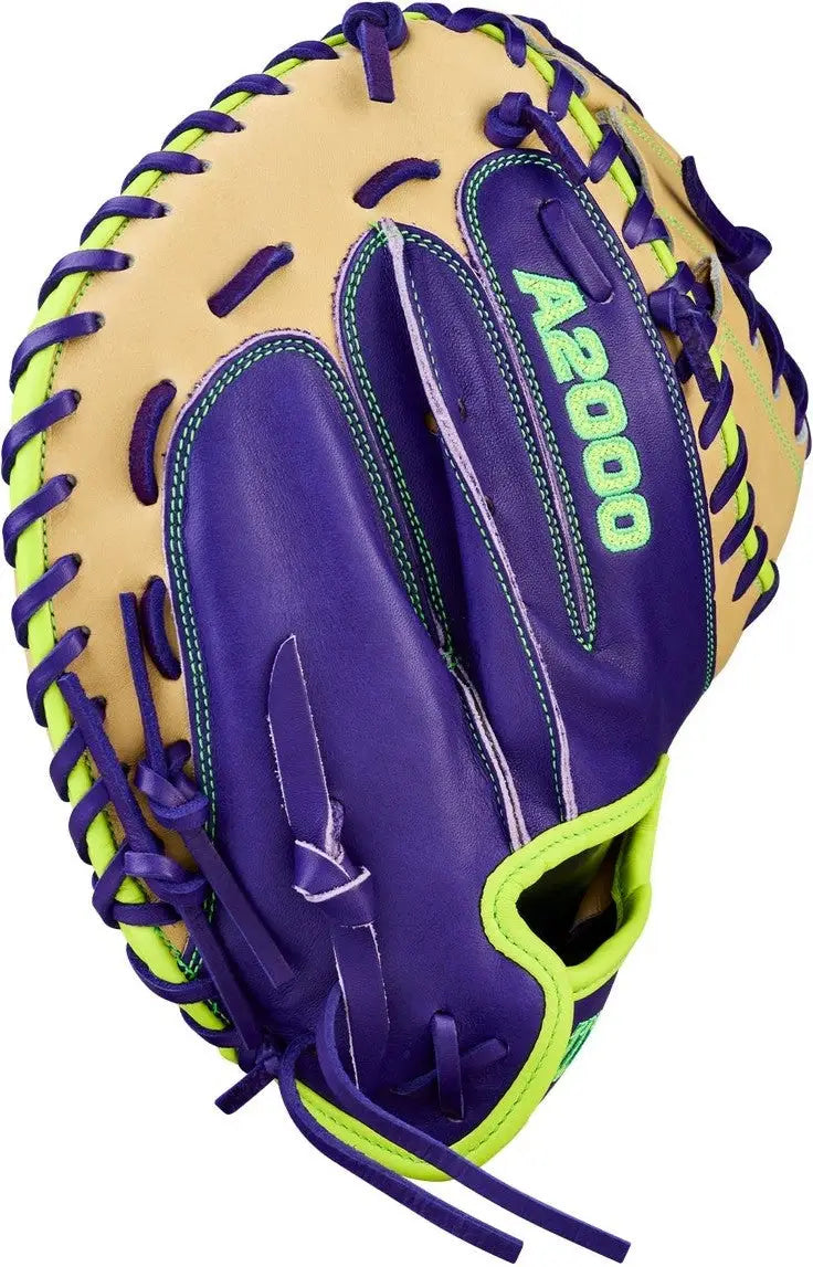 Wilson A2000 Spring Series Fpcm23 34.00” Fastpitch Catcher’s Mitt Wbw10423934 - Purple Blonde - Cork / Right Throw