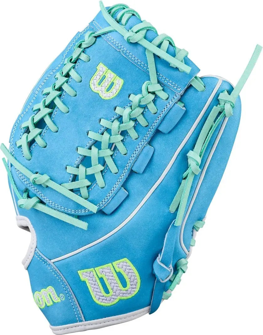 Wilson A2000 Spring Series Fphg 12” Fastpitch Pitcher’s Glove Wbw10423512 - Sky Blue Seafoam