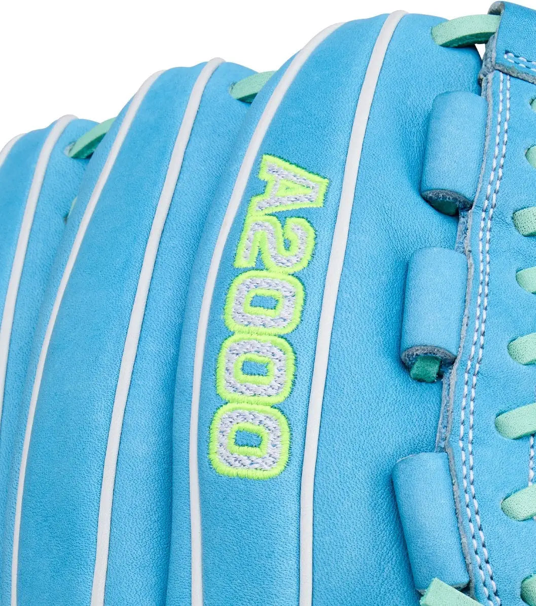 Wilson A2000 Spring Series Fphg 12” Fastpitch Pitcher’s Glove Wbw10423512 - Sky Blue Seafoam