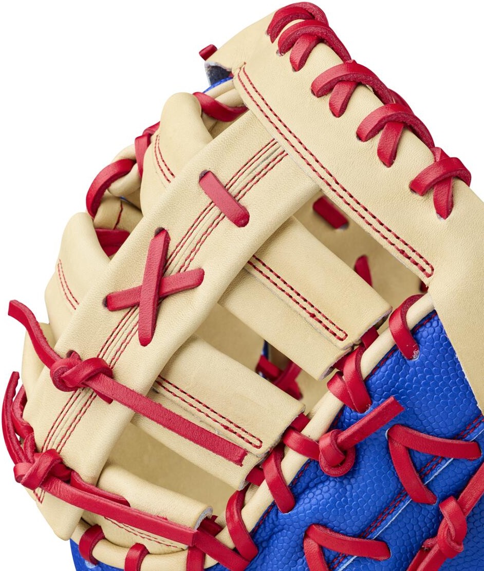 Wilson A2000 Summer 2026 1677ss 1st Base Mitt 12.50’’ Wbw104605125 - Royal Blonde - Right Throw