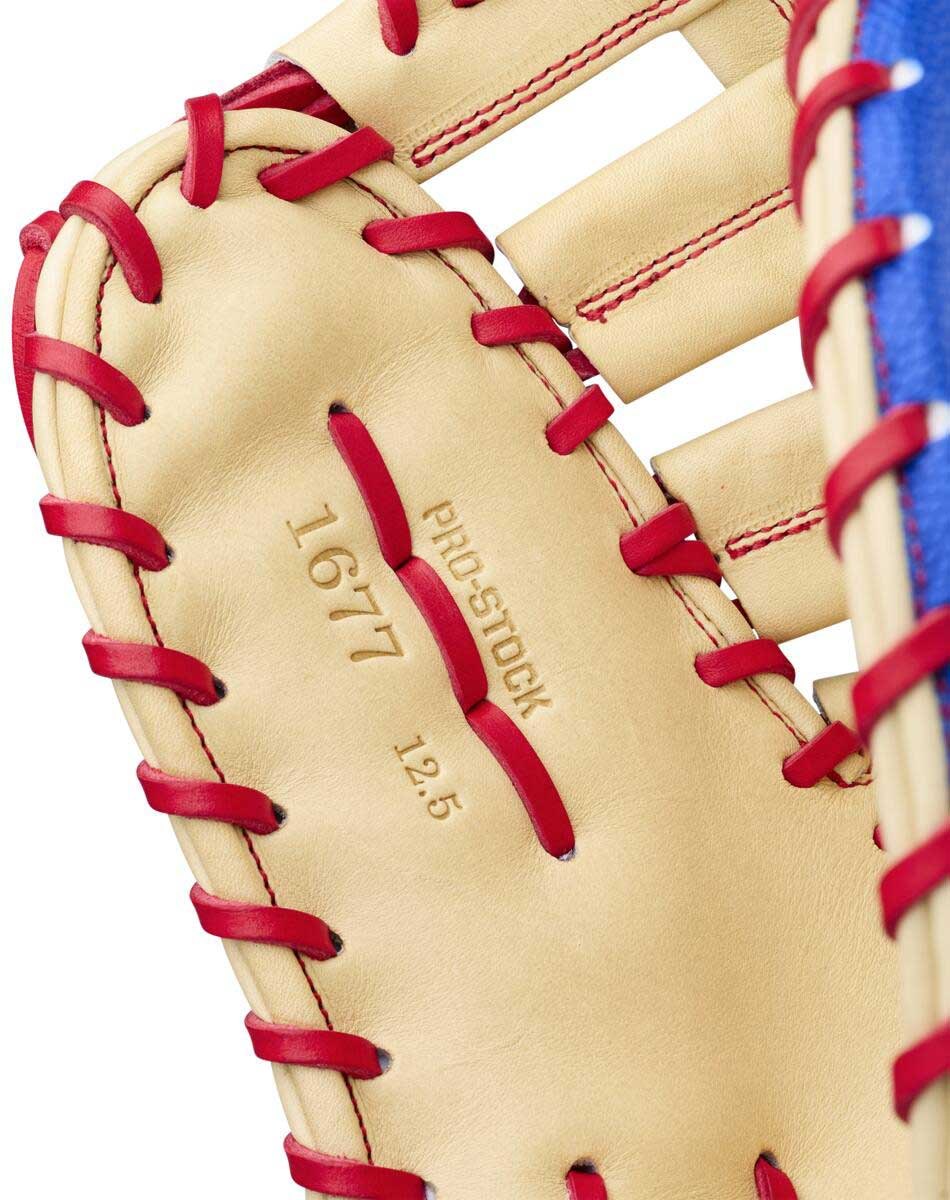 Wilson A2000 Summer 2026 1677ss 1st Base Mitt 12.50’’ Wbw104605125 - Royal Blonde - Right Throw