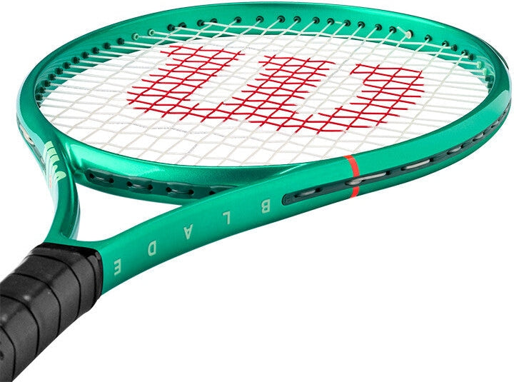 Wilson Blade 25 V10 Junior (strung) - Grn / Os