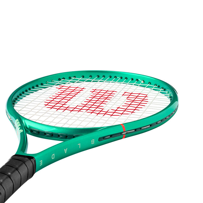 Wilson Blade 26 V10 Junior (strung) - Grn / Os