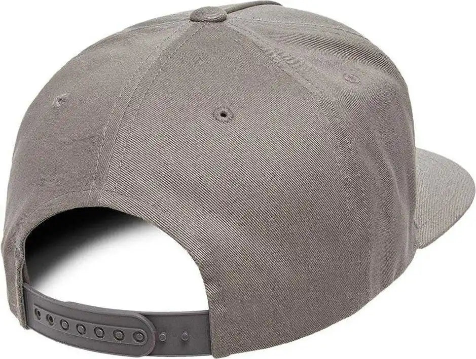 Yupoong 6007 Classics 5 Panel Cotton Twill Snapback Cap Gray / 6 5/8’’ 7