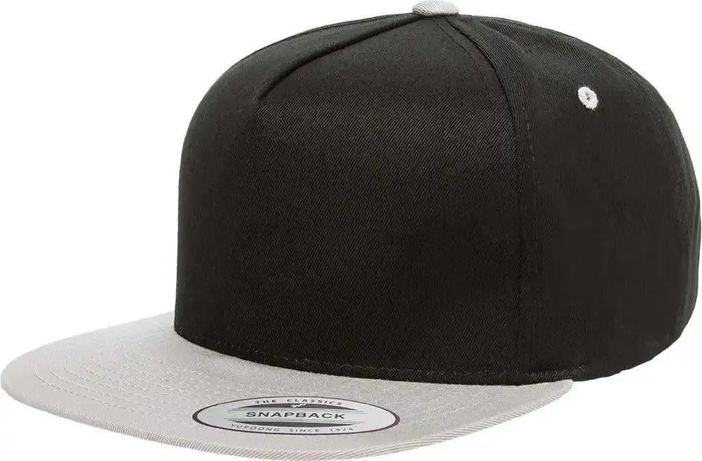 Yupoong 6007t Classics 5 Panel Cotton Twill Snapback Cap 2 Tone Black Silver Light Gray / 6 5/8’’ 7