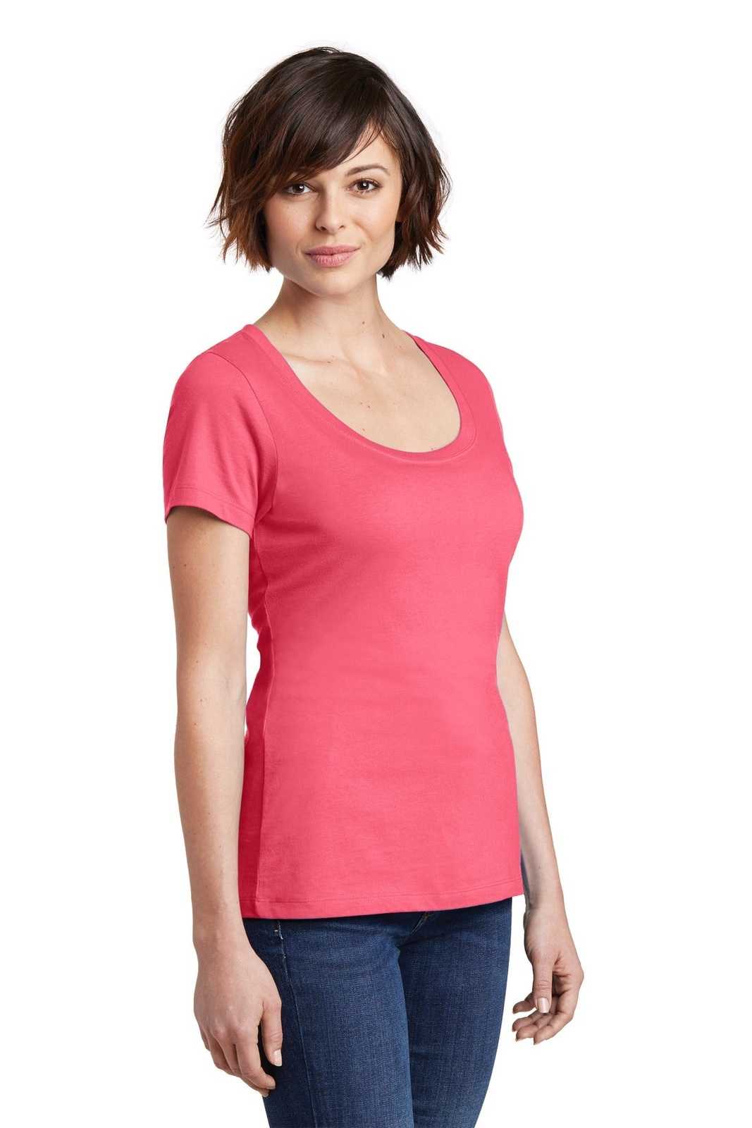 District DM106L Women&#39;s Perfect Weight Scoop Tee - Coral - HIT a Double - 4