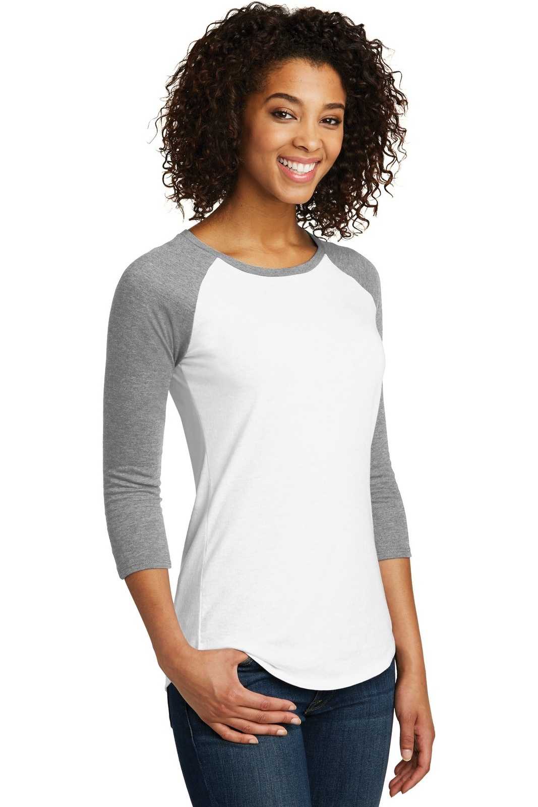 District DT6211 Women&#39;s Fitted Very Important Tee 3/4-Sleeve Raglan - Light Heather Gray White - HIT a Double - 4