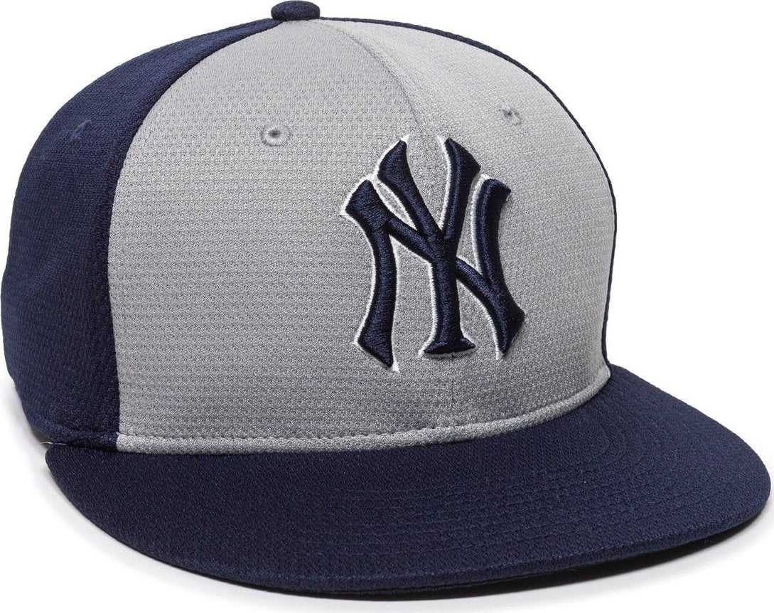OC Sports MLB-400 MLB Mesh Baseball Cap - New York Yankees Colorblock