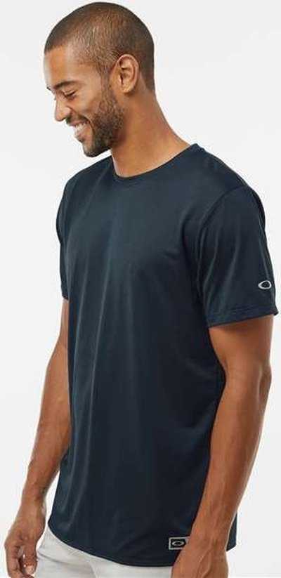 Oakley FOA402991 Team Issue Hydrolix T-Shirt - Blackout&quot; - &quot;HIT a Double