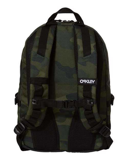 Oakley FOS900544 20L Street Backpack - Core Camo - HIT a Double