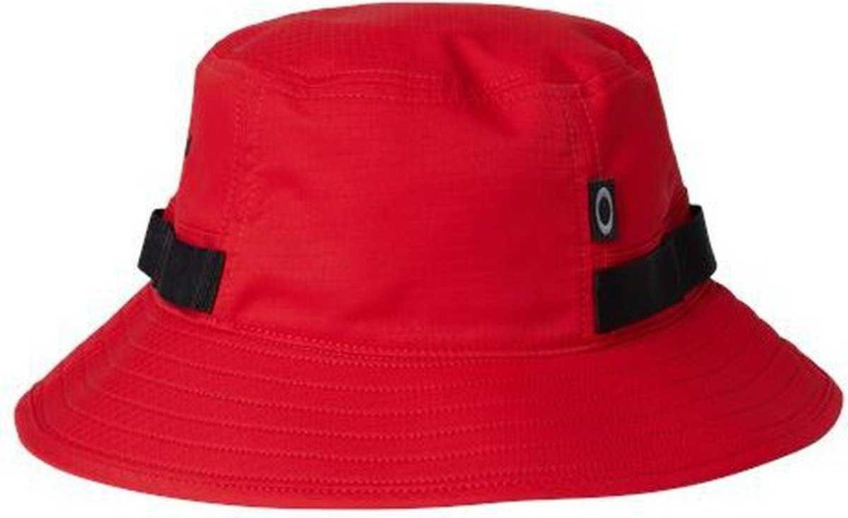 Oakley FOS900831 Team Issue Bucket Hat - Team Red" - "HIT a Double